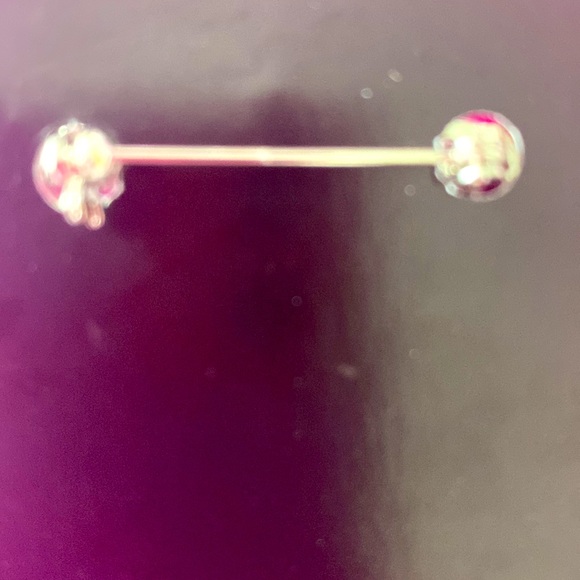 Angel Brooch - Picture 2 of 2